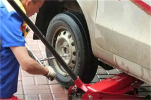 二道江区附近拖车24小时服务热线电话